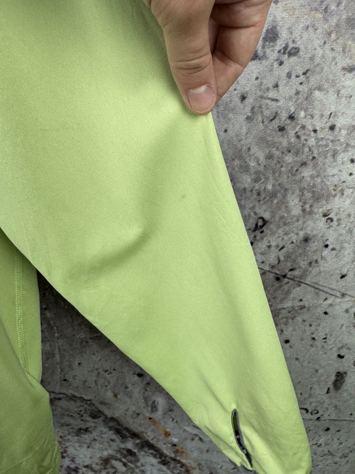 Patagonia Patagonia Lightweight Hooded Long Sleeve Shirt – Lime Green Size US L / EU 52-54 / 3 - 8 Thumbnail