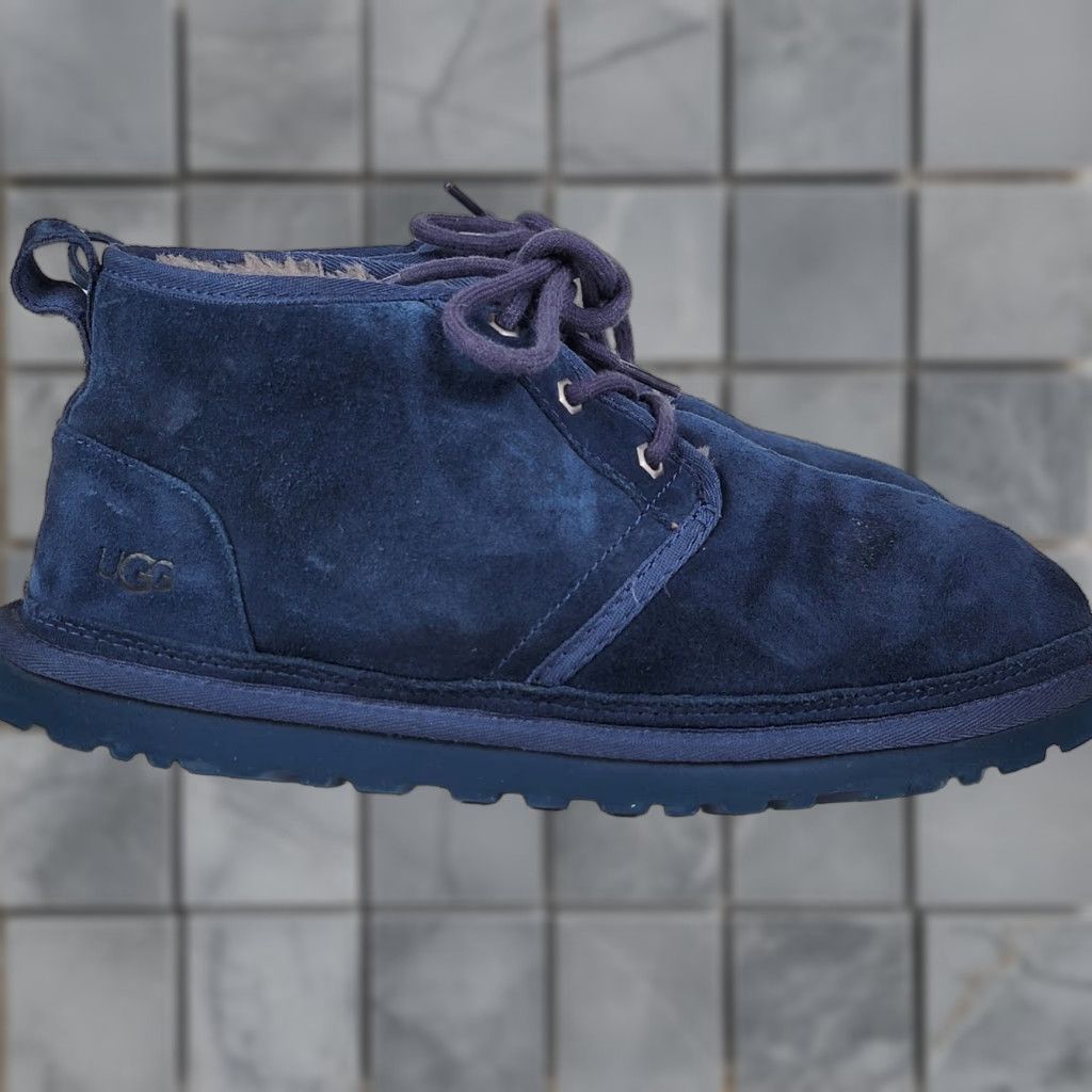 Ugg UGG Boots Men Neumel Suede Chukka Navy 3236 Size 10 Casual Travel Wool Lined Round Toe Lace Up Shoes Mens Size US 10 / EU 43 - 1 Thumbnail