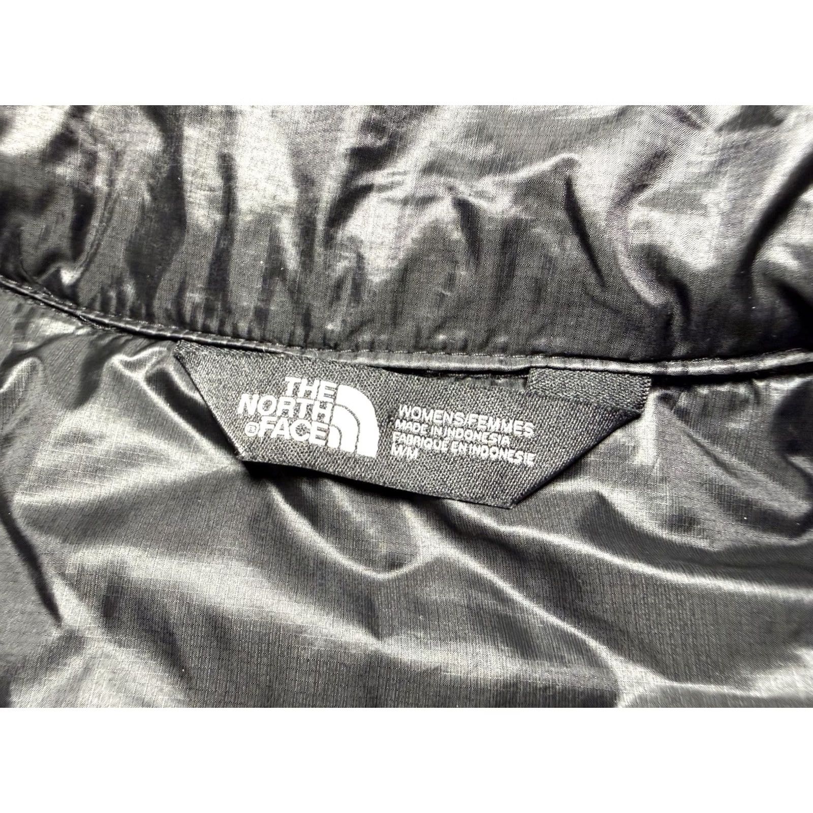 The North Face VINTAGE: The North Face Vest Womens Medium Black TNF ThermoBall Puffer Full Zip CRISPR Size M / US 6-8 / IT 42-44 - 6 Thumbnail