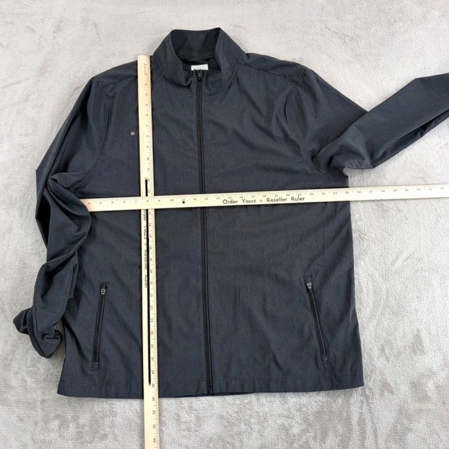 Vuori Vuori Venture Track Jacket Men's 2XL Black Water Resistant Full Zip Modern Designer Jeans? Size US XXL / EU 58 / 5 - 6 Thumbnail