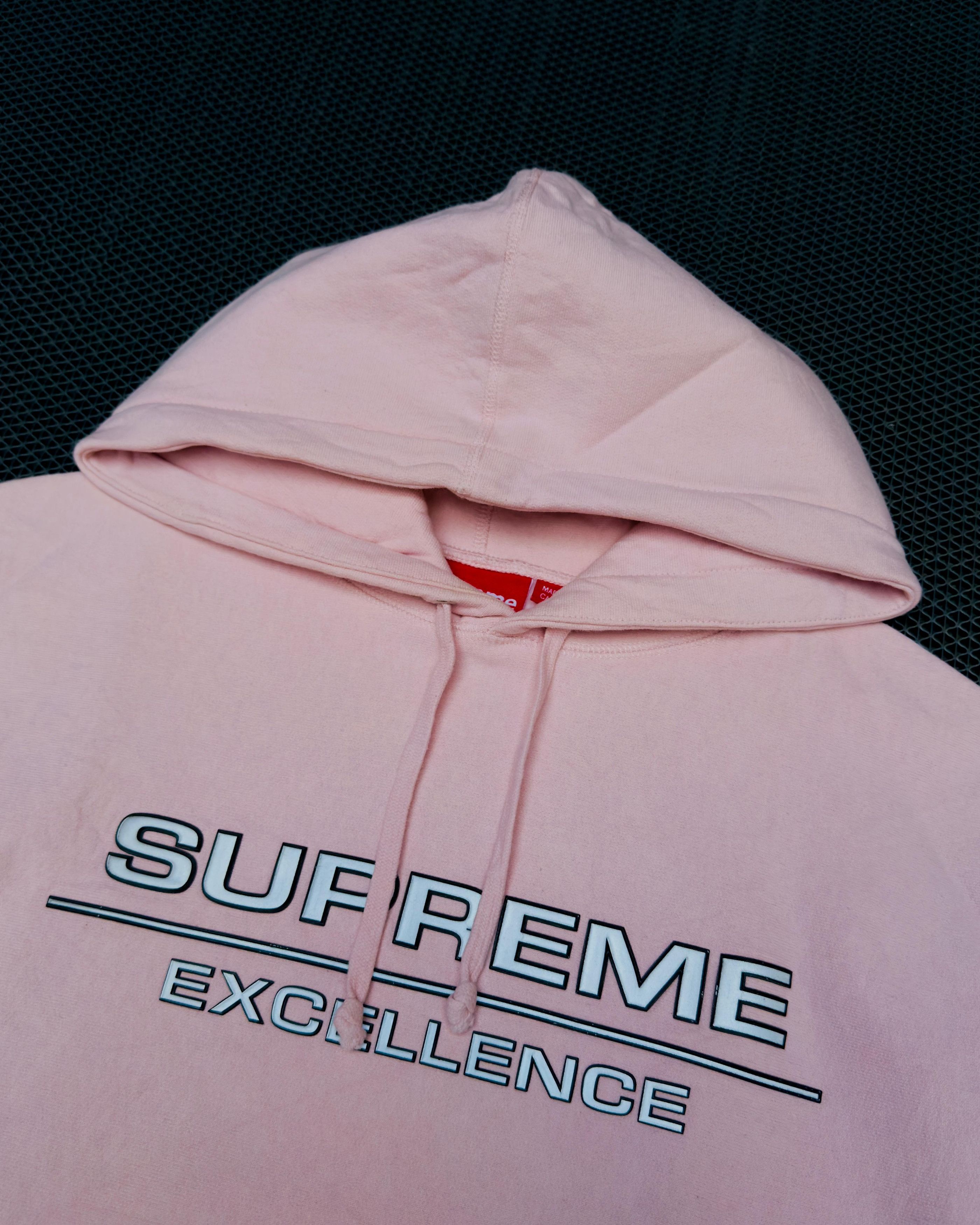 Supreme SUPREME REFLECTIVE EXCELLENCE HOODED FW17 Size US M / EU 48-50 / 2 - 2 Thumbnail