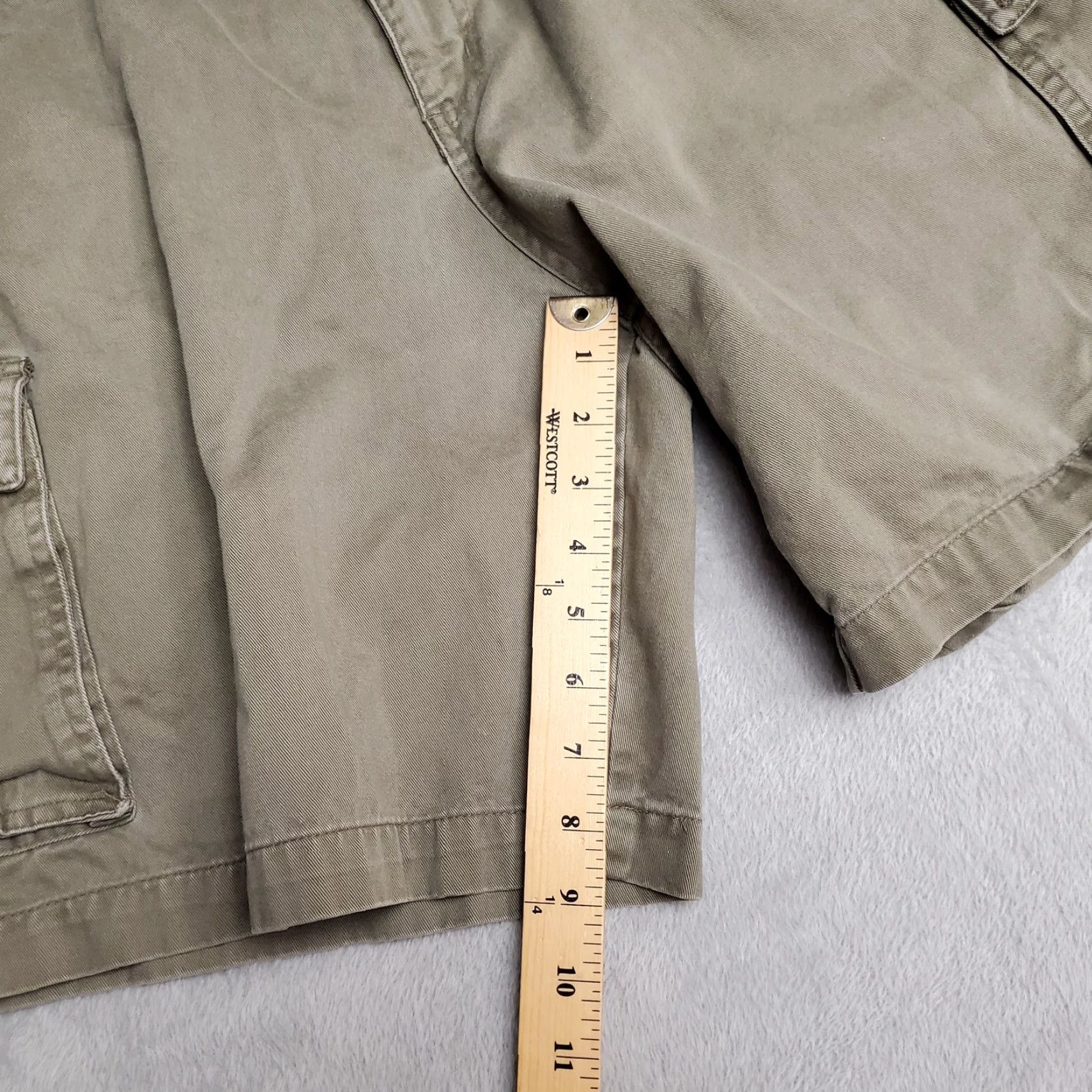Vintage Columbia Cargo Shorts Men 36 Green Flat Front Twill Outdoors Casual Hike Cotton Pocketed Belt Loops Zip Front Size US 36 / EU 52 - 8 Thumbnail