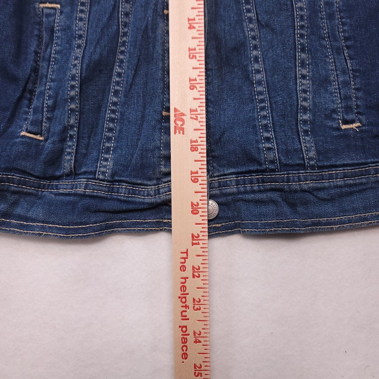 Old Navy Old Navy Casual Button Up Denim Jacket Womens Size S Blue Size S / US 4 / IT 40 - 8 Thumbnail