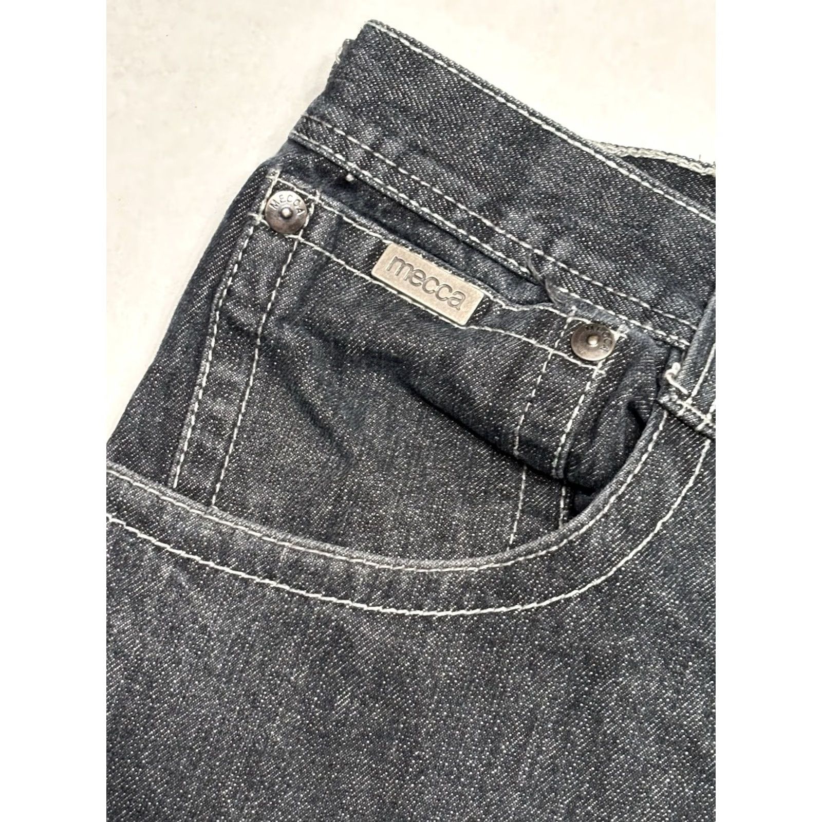 Mecca Jeans 48x30 Classic Fit Dark Wash Denim Contrast Stitch Flap 