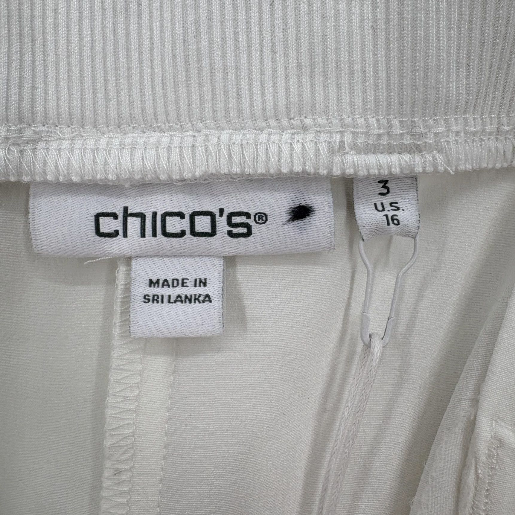 Vintage Chico's Zenergy Neema Bungee Crop Pants Womens 16 White Pockets Travel Stretch Size 38" / US 16 / IT 52 - 4 Thumbnail