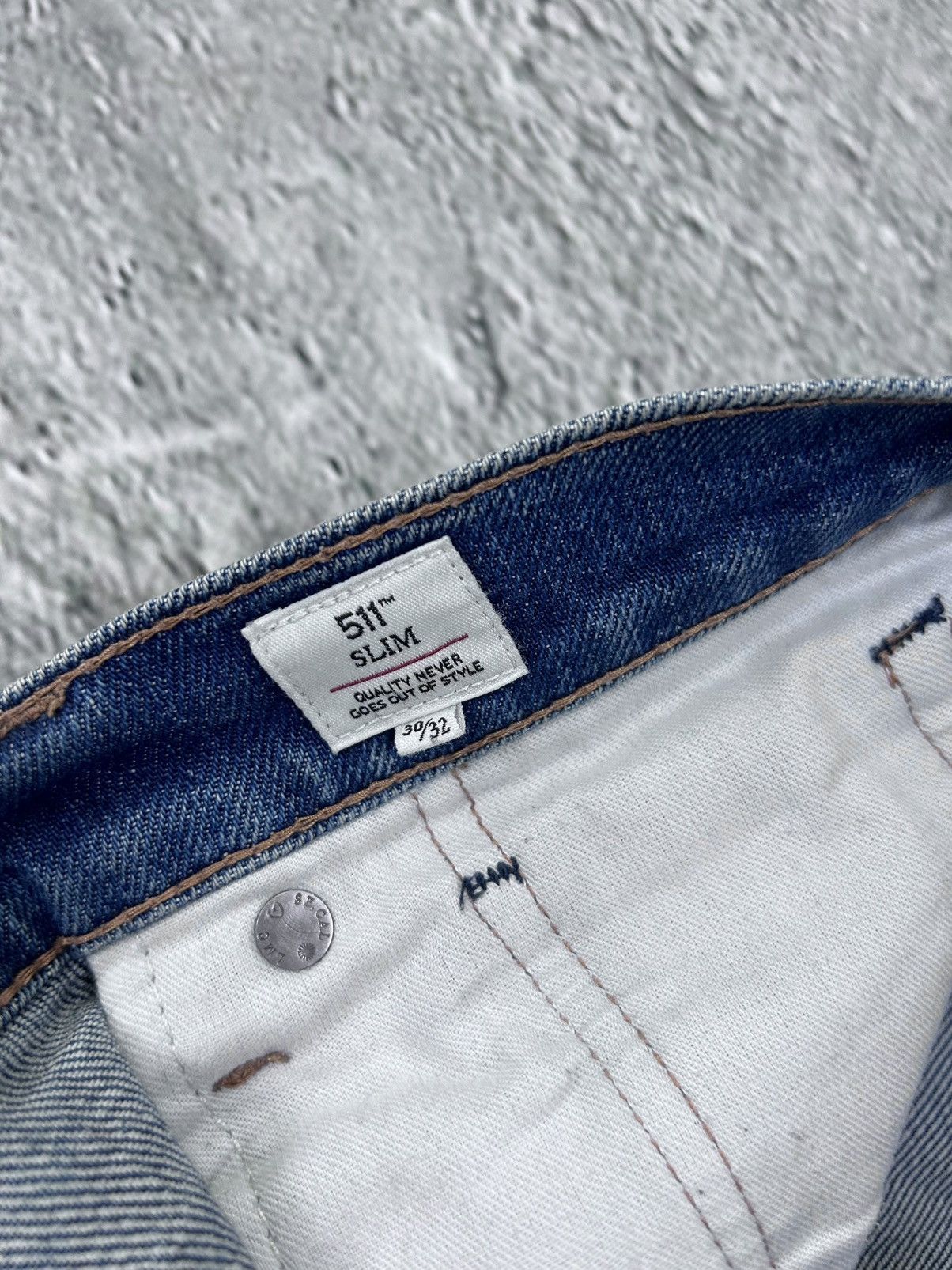 Levi's Levi’s slim jeans denim pants Y2K blue 511 Japanese big E Size US 30 / EU 46 - 7 Thumbnail