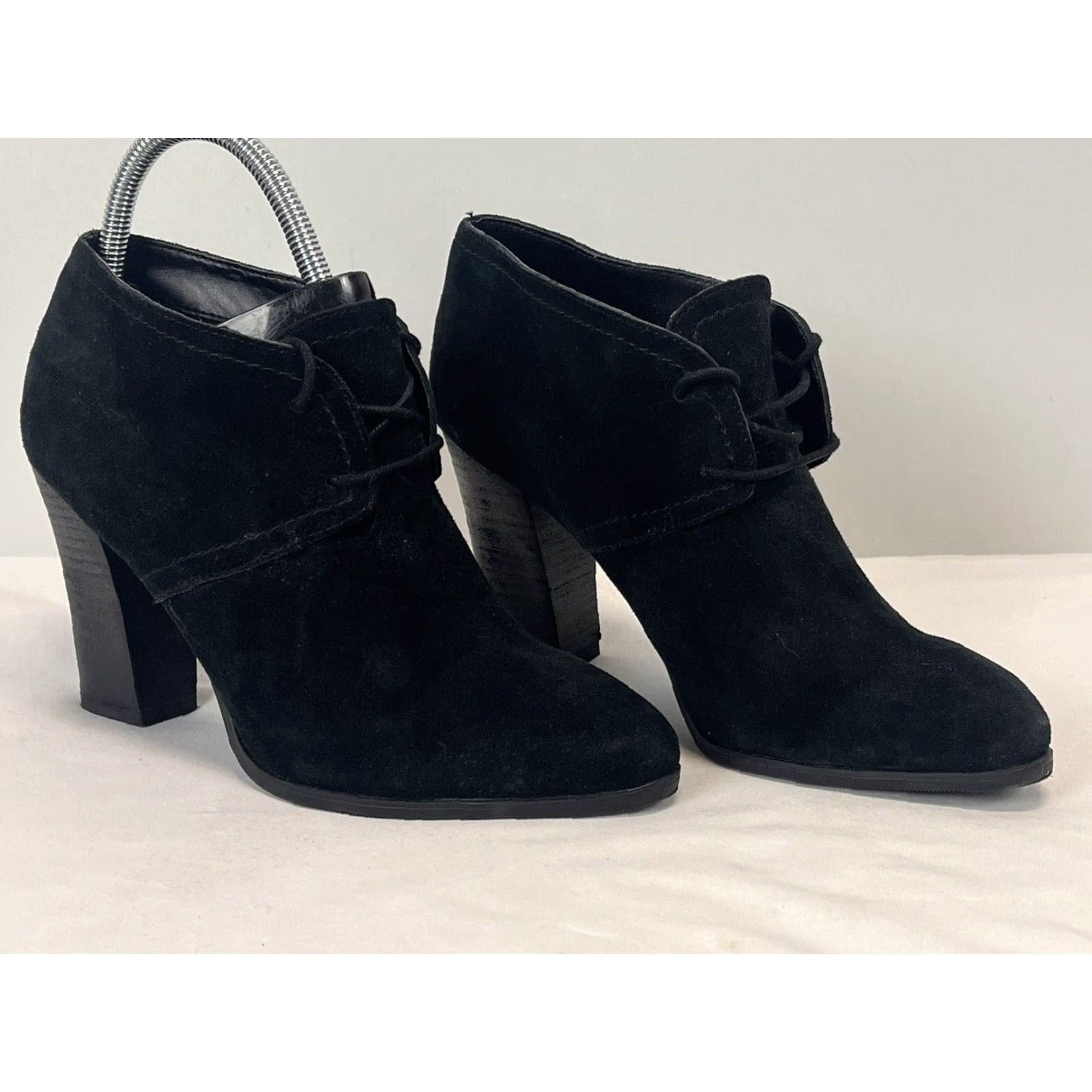 Franco Sarto Franco Sarto Leandra Suede Booties Women Size 7 Black Pointed Toe Ankle Bootie Size US 7 / IT 37 - 2 Thumbnail