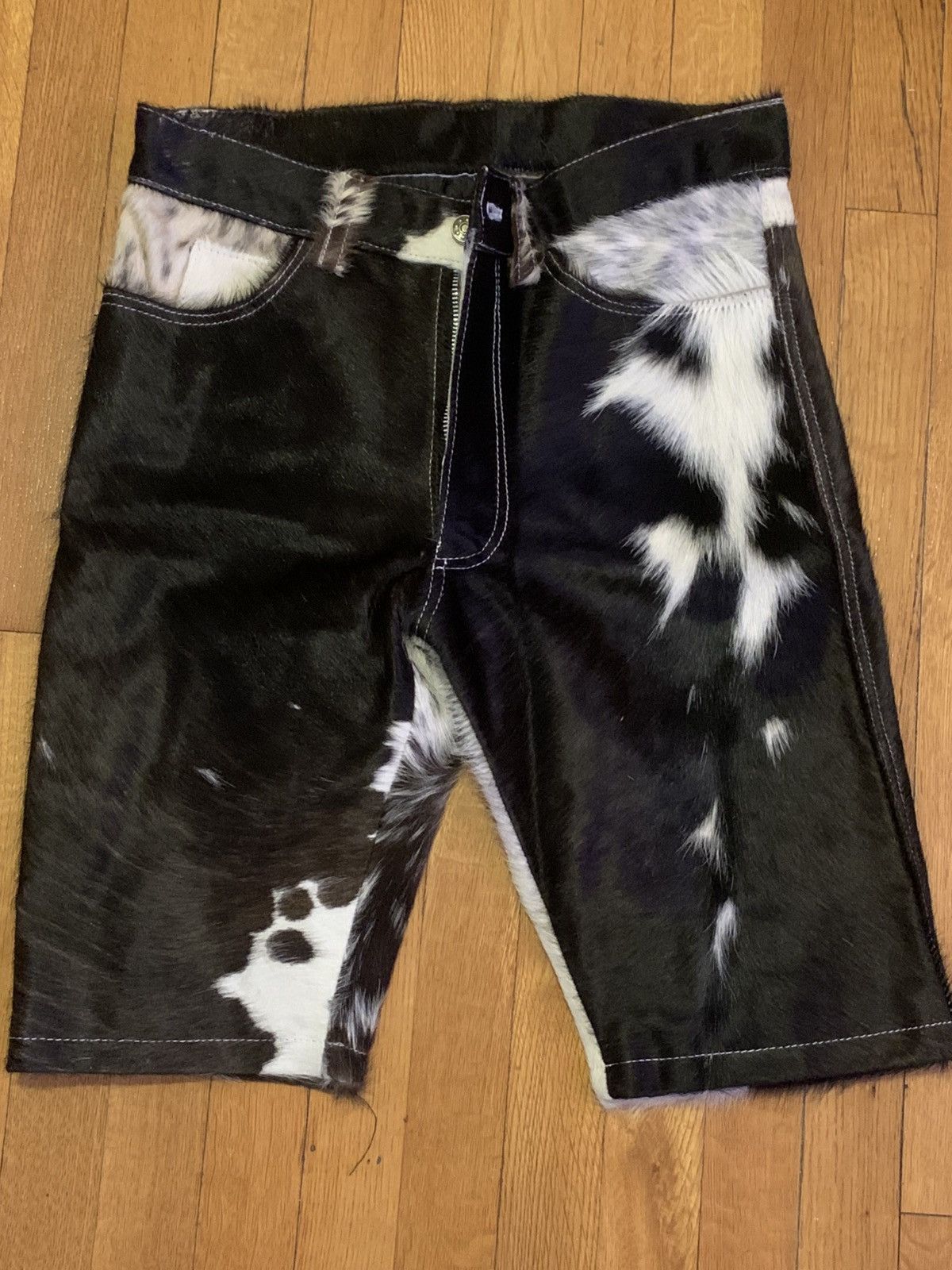 Other Rosas Rancheros Cowhide Fur Shorts Size US 32 / EU 48 - 1 Thumbnail