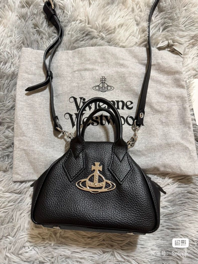 Vivienne Westwood Vivienne Westwood size os Bowling bag hand carry chain bag Size ONE SIZE - 2 Thumbnail