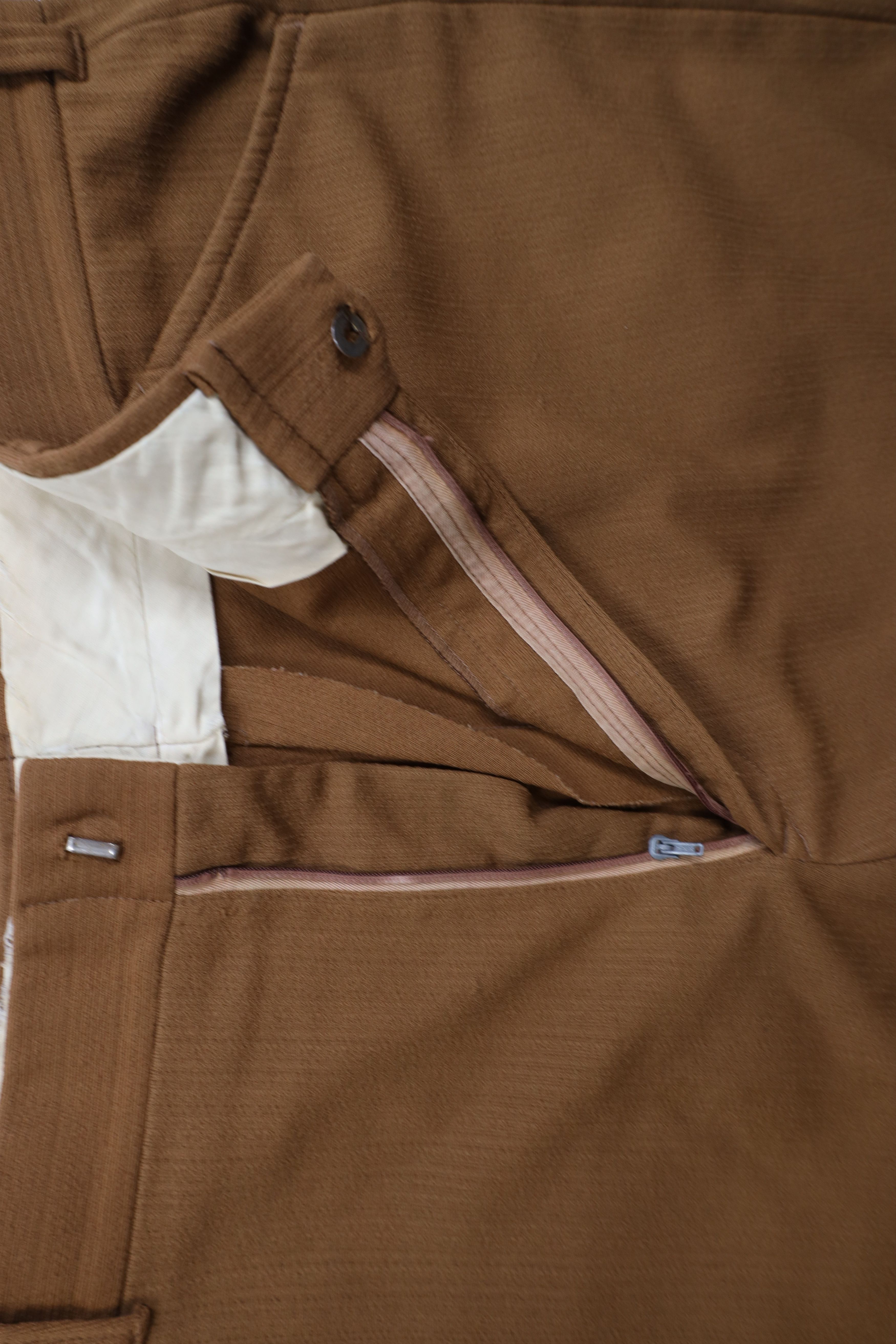 Vintage Vintage 70s Streetwear Knee Knit Chino Shorts Brown AS IS Size US 38 / EU 54 - 5 Thumbnail