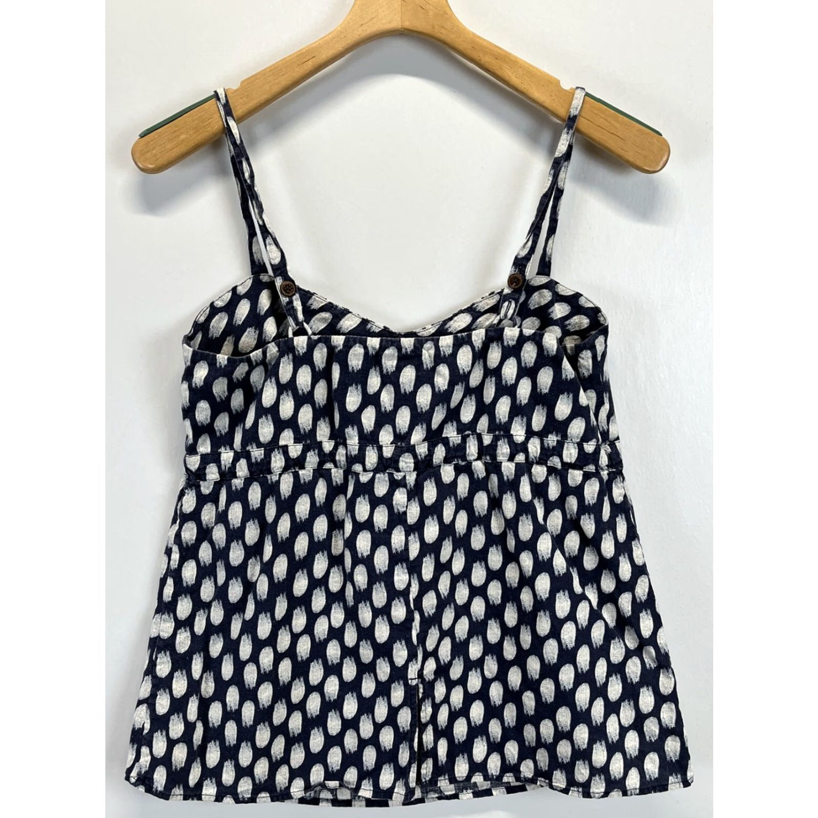 Patagonia Patagonia Tank Top Sz 10 Womens Organic Cotton Hemp Blend Navy White Sleeveless Size L / US 10 / IT 46 - 2 Thumbnail
