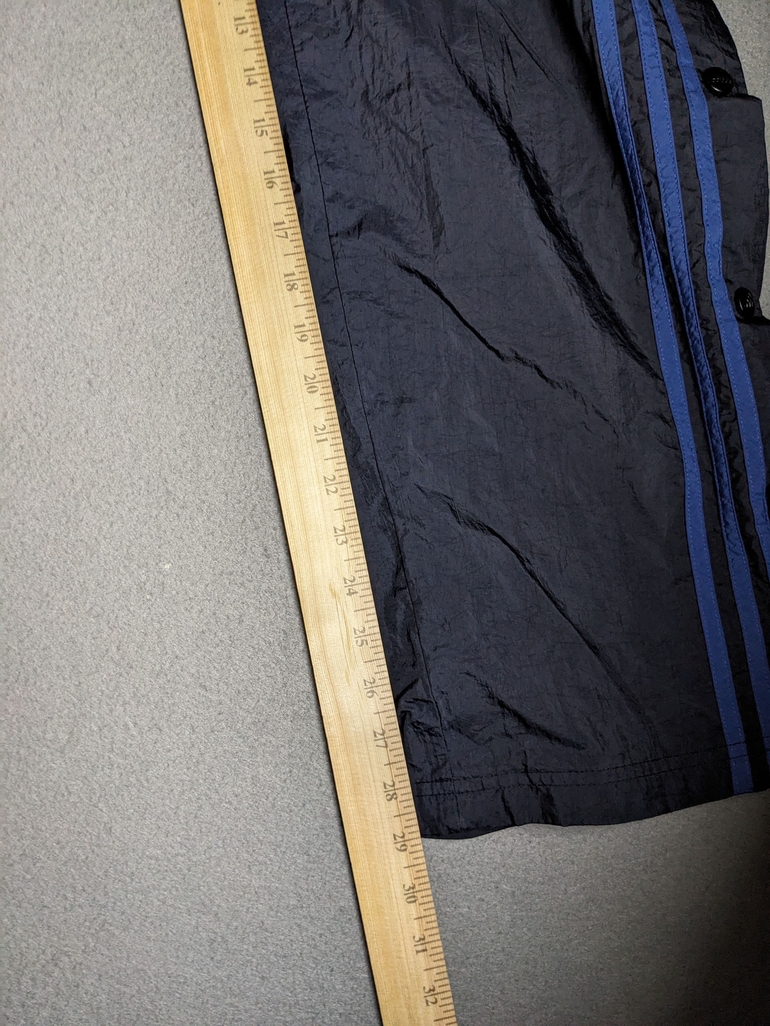 Adidas VTG 90s Adidas Tearaway Track Pants Mens Medium 3 Stripes Size US 28 / EU 44 - 11 Thumbnail