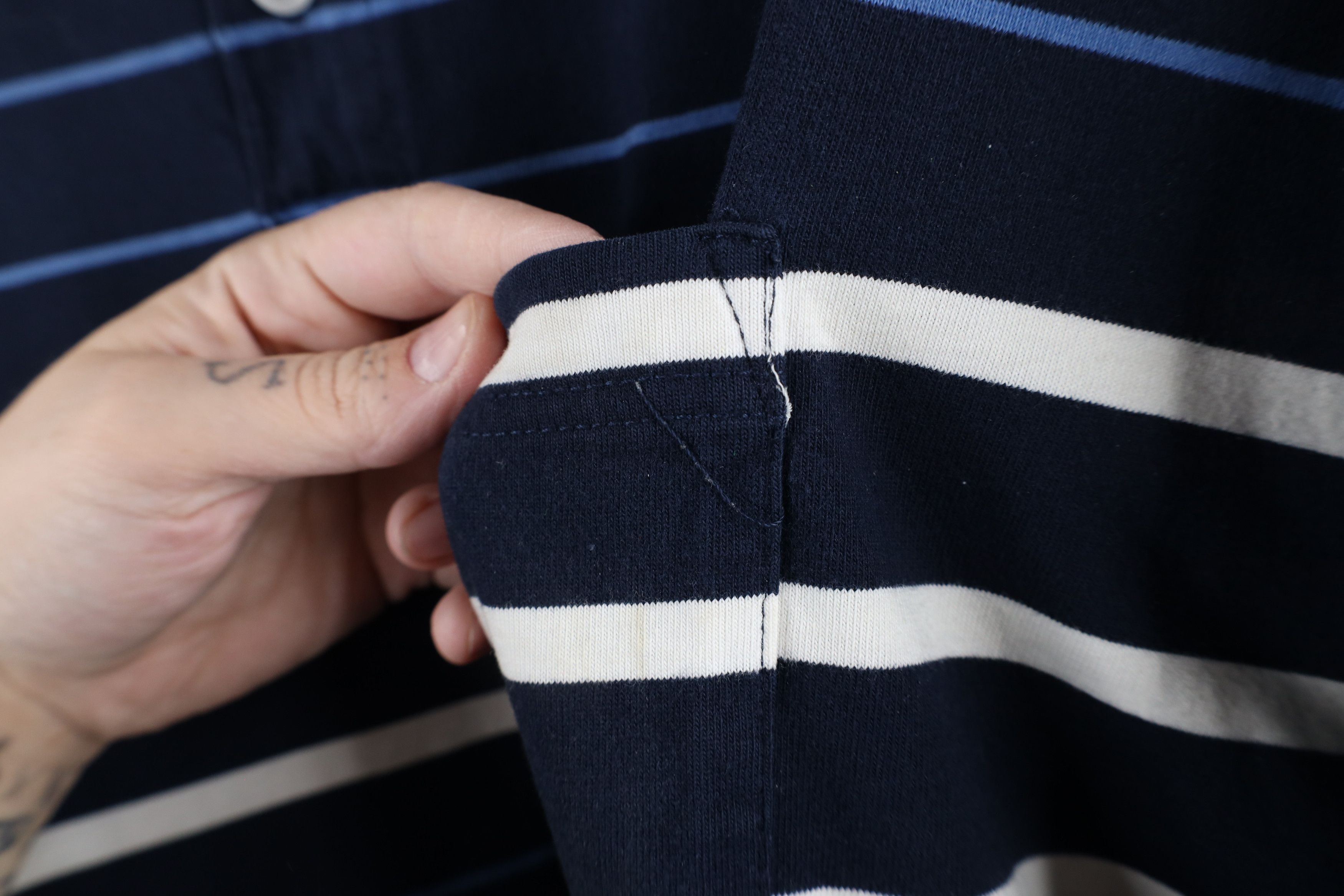 Vintage Vintage 90s Streetwear Heavyweight Collared Polo Shirt Size US XL / EU 56 / 4 - 9 Thumbnail