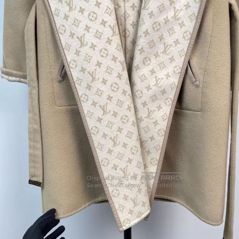 Louis Vuitton Louis Vuitton Light brown presbyopic hooded bathrobe coat Size XS / US 0-2 / IT 36-38 - 4 Thumbnail