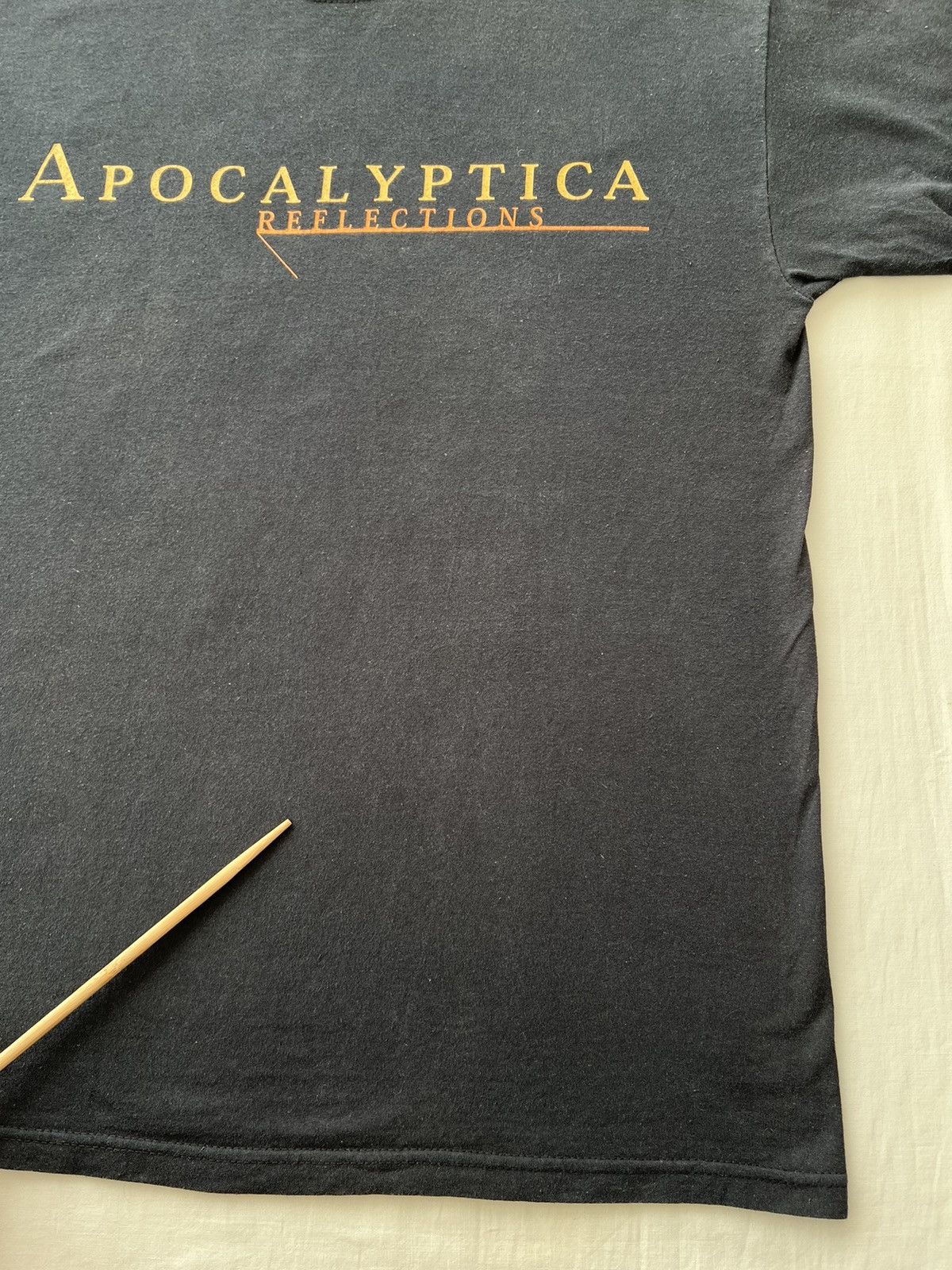 Band Tees Vintage 2000s Apocalyptica Reflections Black T-shirt Size US M / EU 48-50 / 2 - 7 Thumbnail