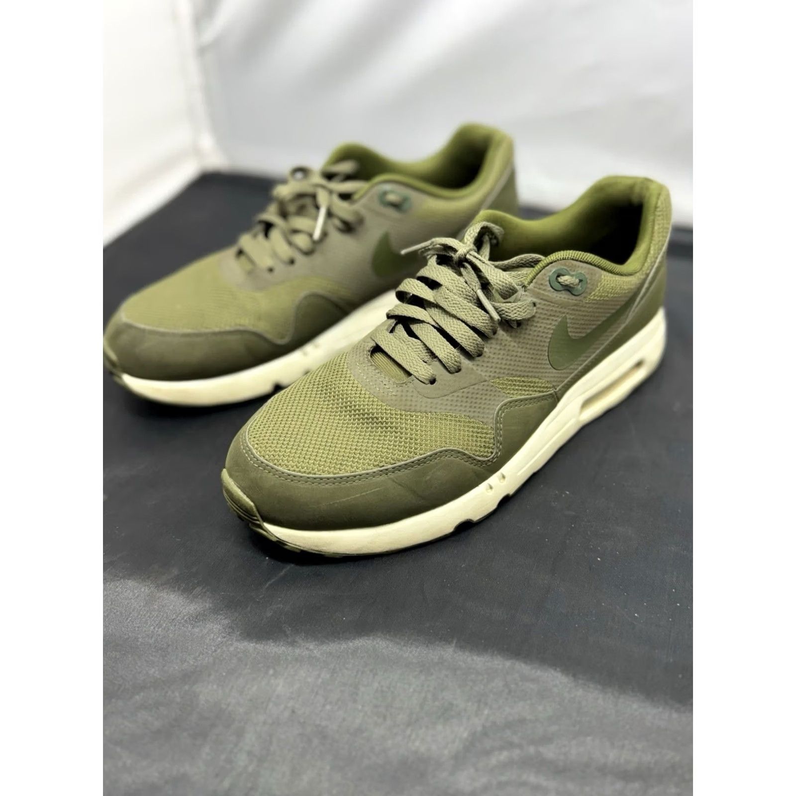 Nike Nike Air Max 1 Ultra 2.0 Essential Sneaker Mens 9.5 Medium Olive Green Running Size US 10 / EU 43 - 2 Thumbnail