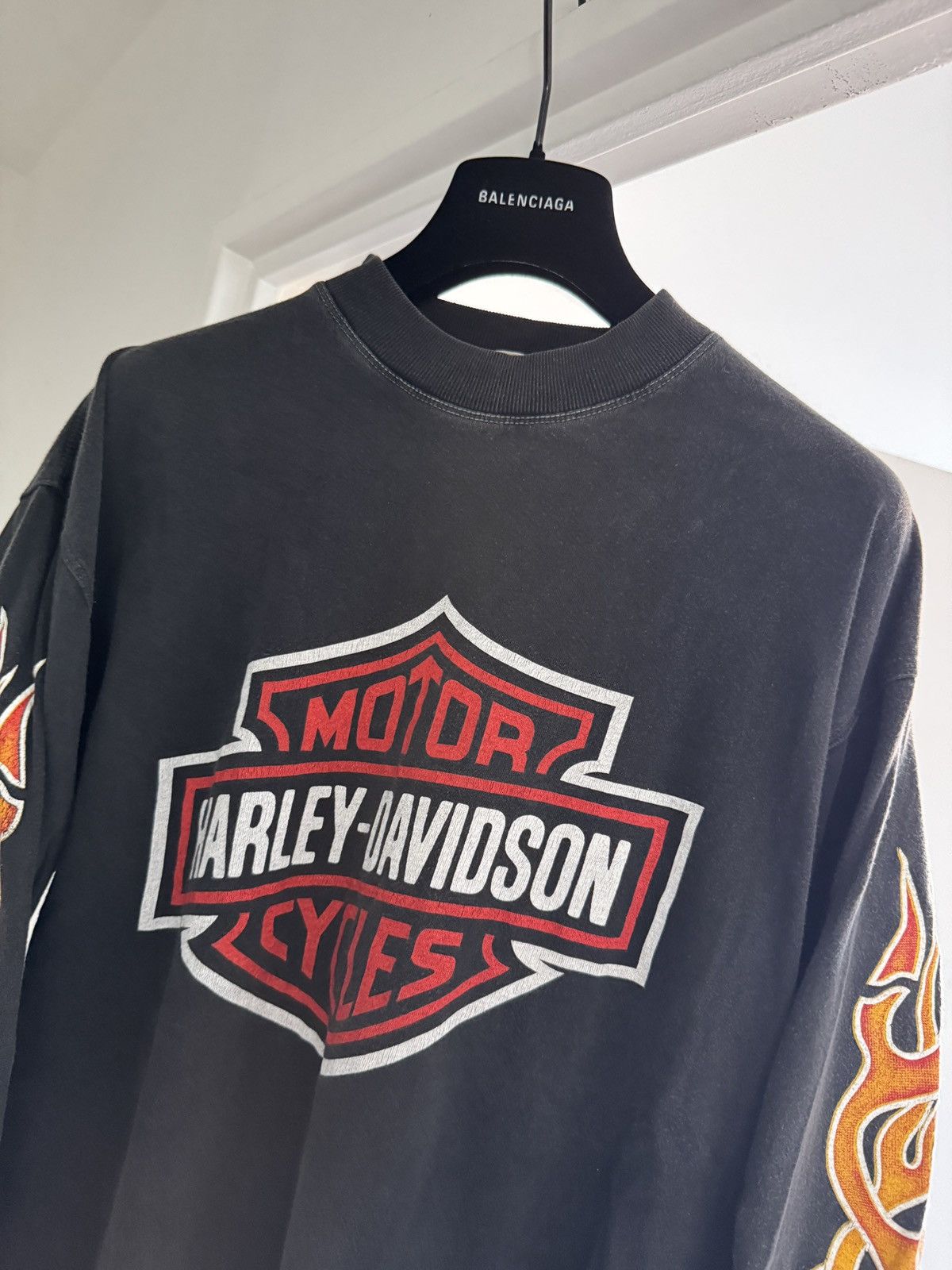Harley Davidson *RARE* VINTAGE 90s 1990s HARLEY DAVIDSON SKULL FLAME FRANCE Size US XL / EU 56 / 4 - 4 Thumbnail