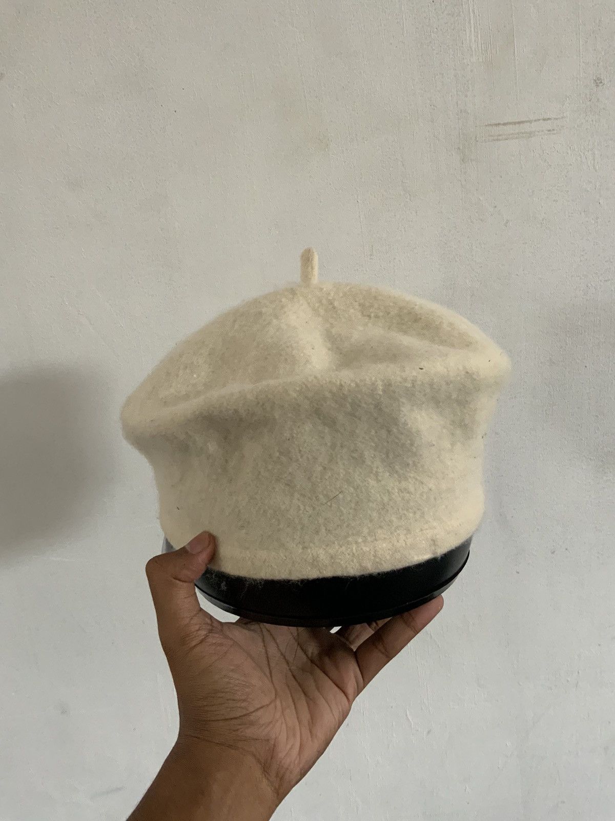 Barrett Mohair Fur Barett White Streetwear Hat Size ONE SIZE - 4 Thumbnail