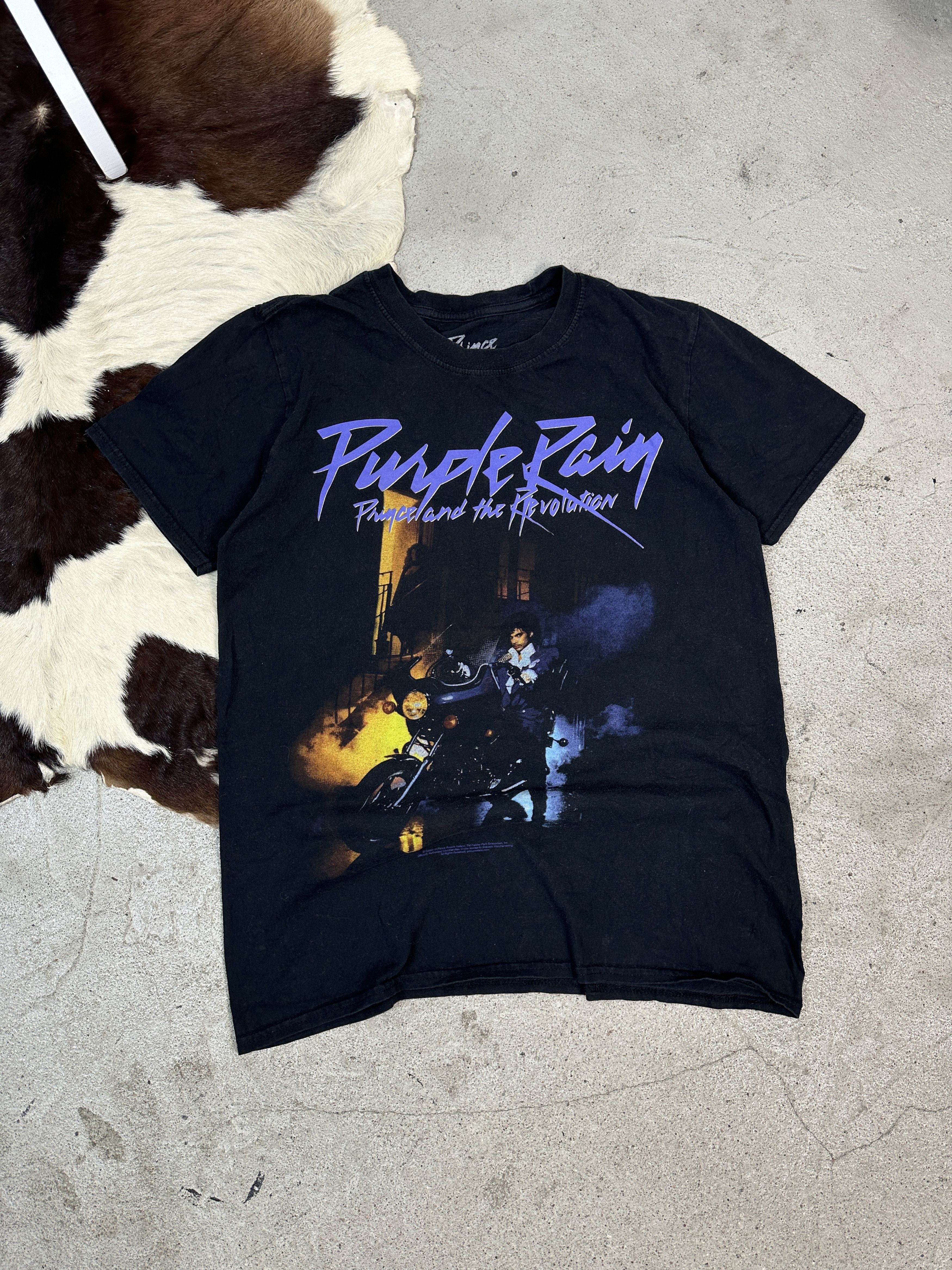 Vintage Vintage Printed Oversize Y2K Prince Purple Rain T-shirt Size US M / EU 48-50 / 2 - 1 Thumbnail