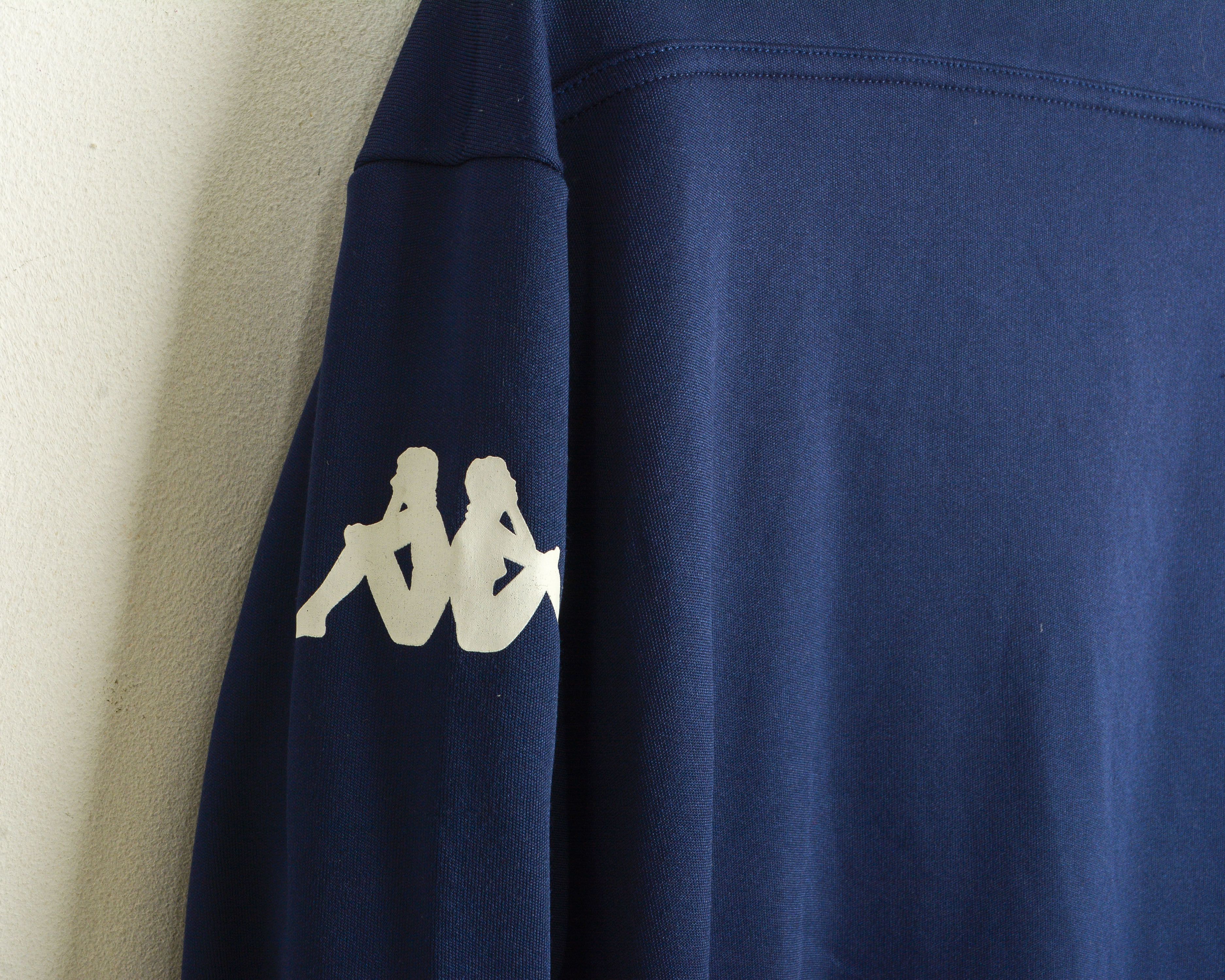 Kappa VfL Wolfsburg XL Training Soccer Tracksuit Jumper Pullover Size US XL / EU 56 / 4 - 4 Thumbnail