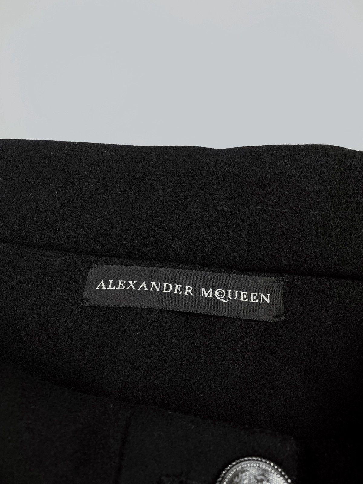 Alexander McQueen Vintage Alexander Mcqueen Women’s Gothic Cape Jacket Size L Size L / US 10 / IT 46 - 13 Thumbnail