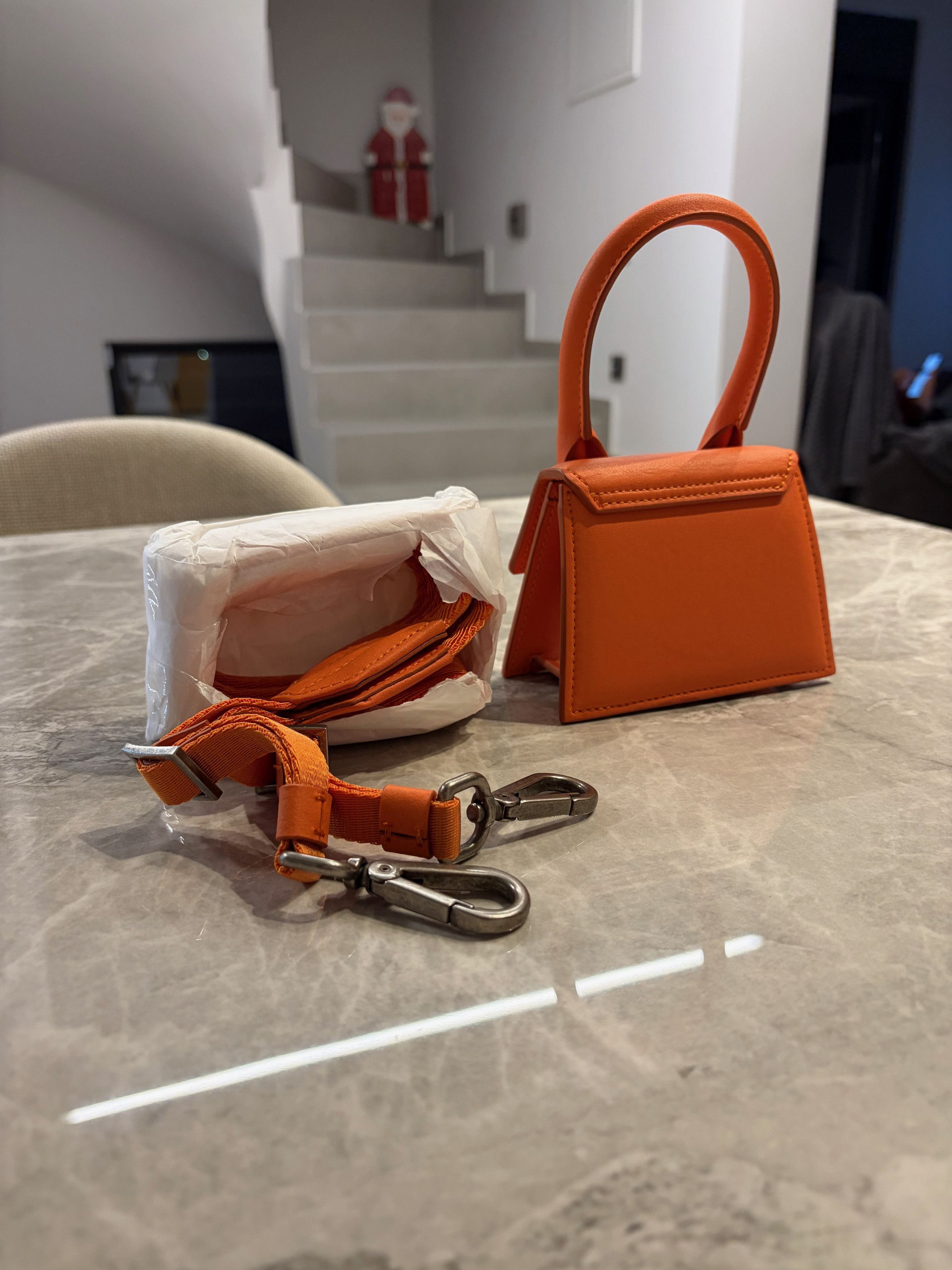 Jacquemus Jacquemus Le Chiquito Mini Leather Handbag in ORANGE Size ONE SIZE - 7 Thumbnail