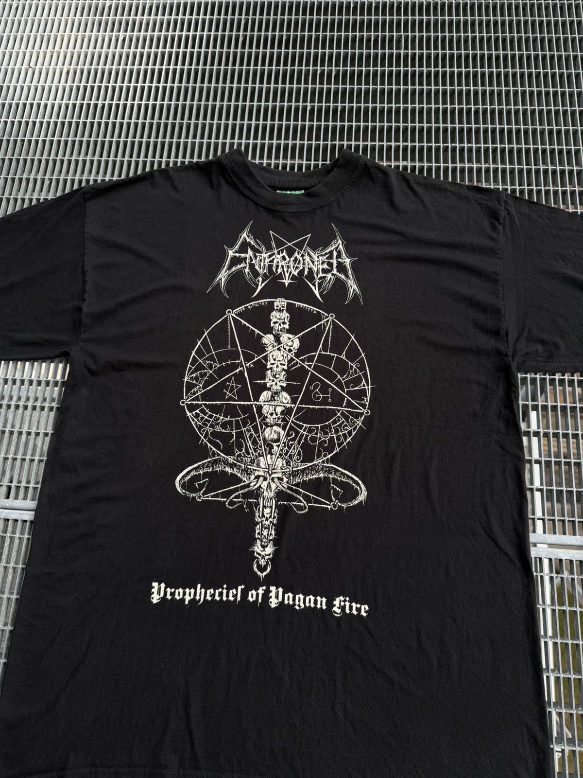 Band Tees Vintage 1995 Enthroned Prophecy Of Pagan Fire Dark Metal tee Size US XL / EU 56 / 4 - 3 Thumbnail