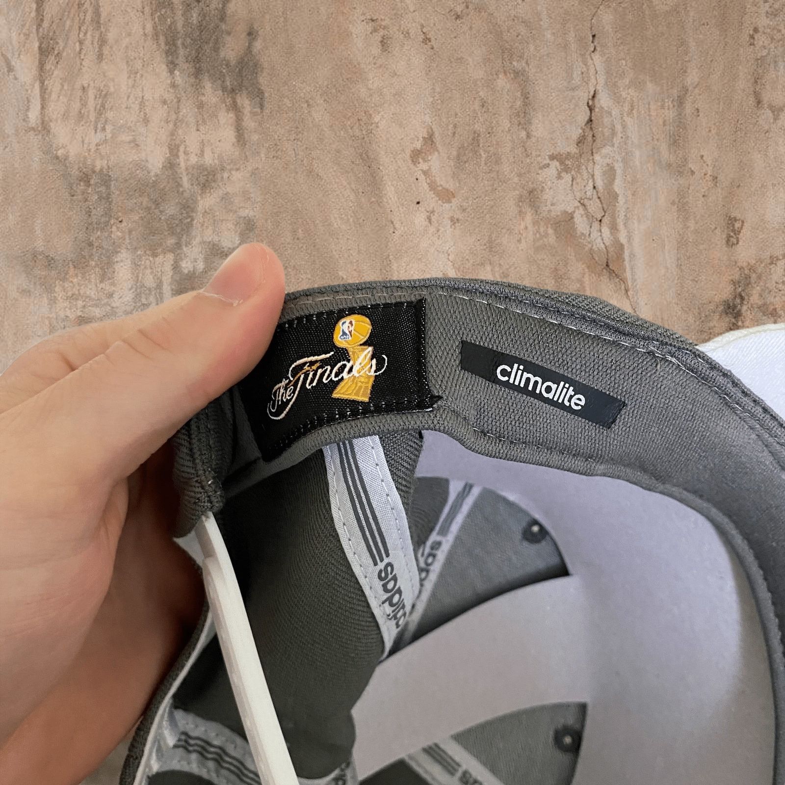 Adidas Vintage Y2K 2016 Adidas NBA Finals Hat OSFA Grey Lebron Size ONE SIZE - 7 Thumbnail