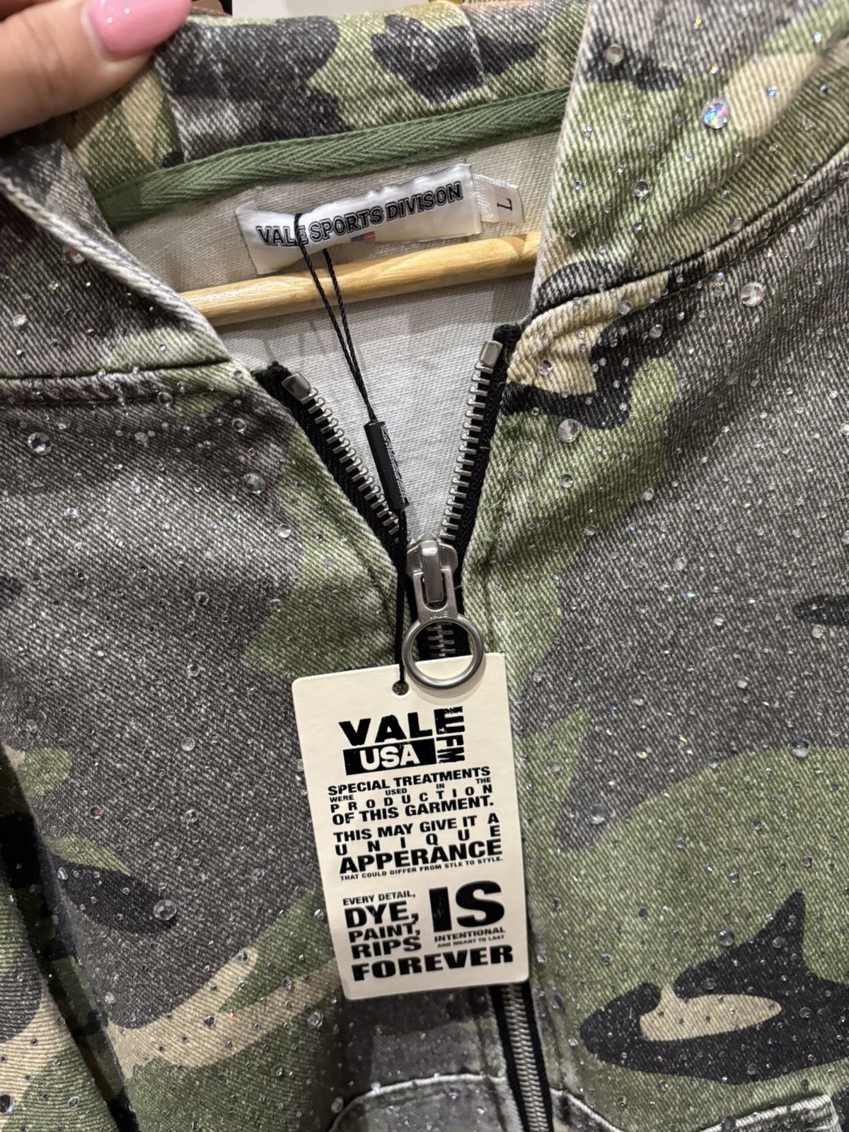 Vale VALE FOREVER CRYSTAL CAMO WORK JACKET GREEN Size US XL / EU 56 / 4 - 2 Thumbnail