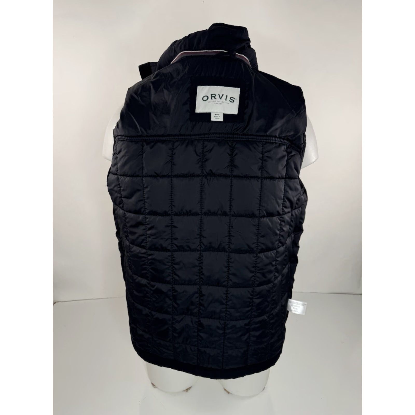 Orvis Orvis Full Zip Quilted M Hunting Vest Men's Black M Quilted Full Zip Vest Mens Size US M / EU 48-50 / 2 - 4 Thumbnail