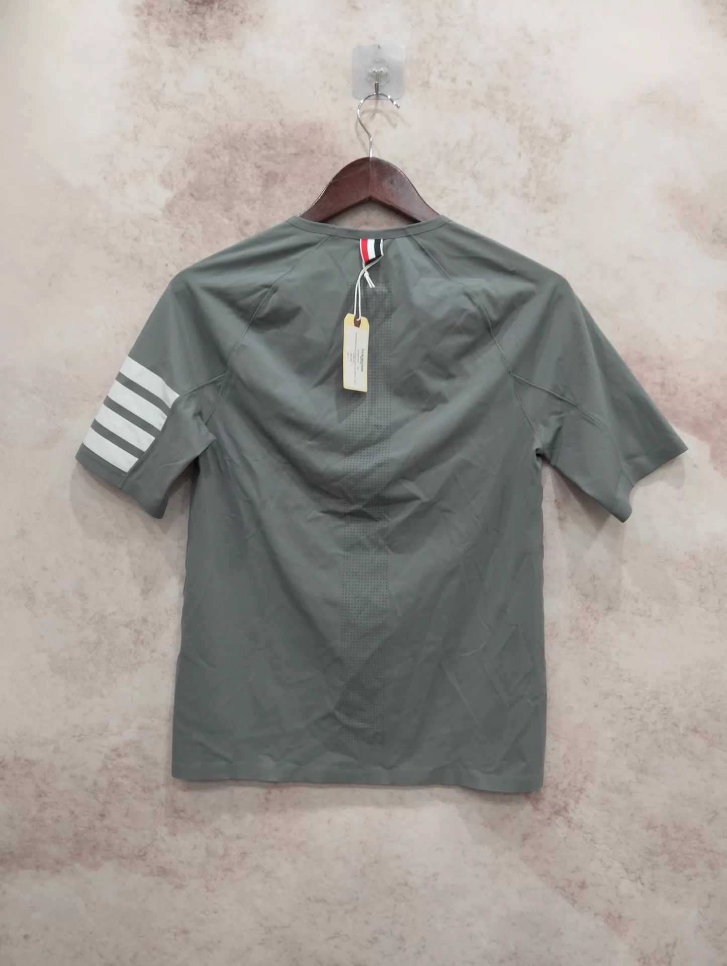 Thom Browne THOM BROWNE 4-Stripe Waffle Raglan T-shirt S Size US S / EU 44-46 / 1 - 2 Thumbnail