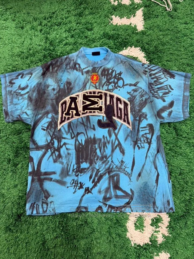 Balenciaga Balenciaga Blue Manchester United Graffiti Tee. Size US XS / EU 42 / 0 - 1 Thumbnail