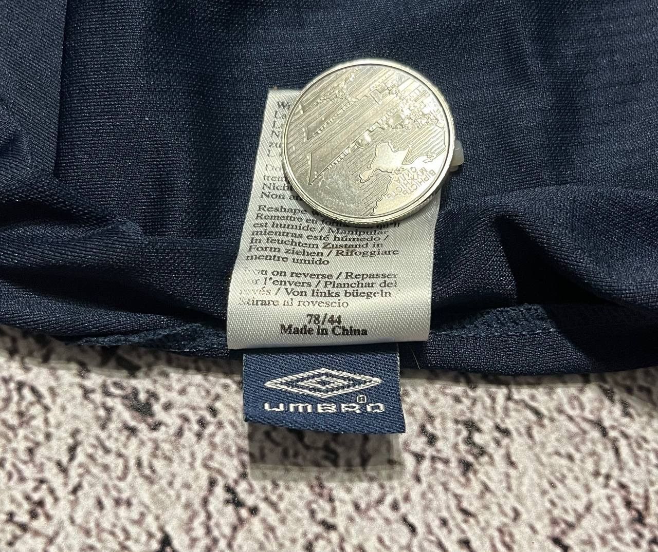 Vintage Umbro Men`s England Navy Blue National Team Jersey Size XXL Size US XXL / EU 58 / 5 - 9 Thumbnail