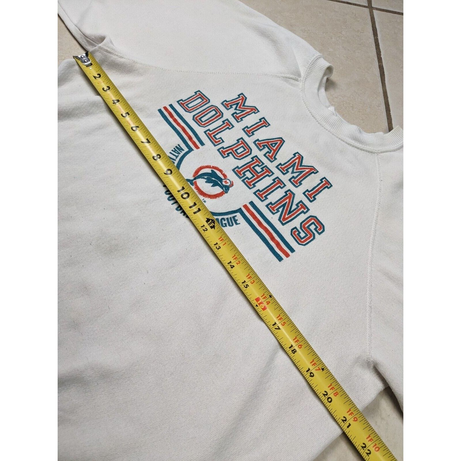 Champion Vtg Champion Sweatshirt Miami Dolphins NFL Spell Out rare Size US L / EU 52-54 / 3 - 5 Thumbnail