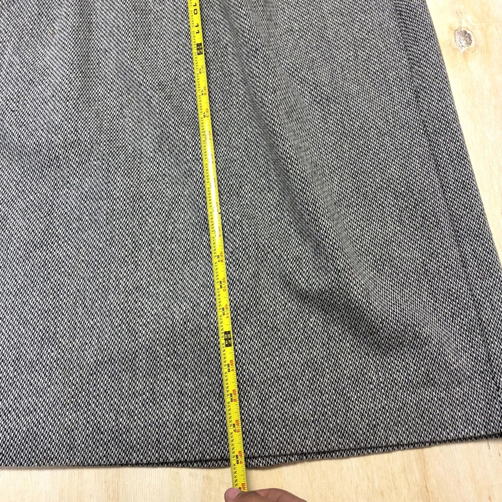 Vintage Leslie Fay Skirt Womens 18 Gray Check Tweed Pencil Knee Length Lined Work Office Size 40" / US 18 - 6 Thumbnail