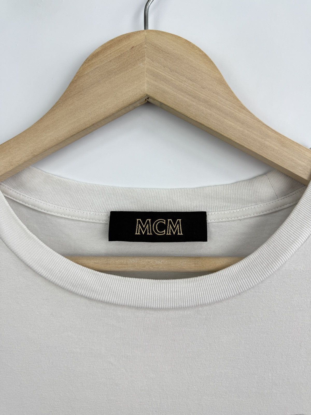 MCM × Vintage 🇮🇹 MCM M Pup Luxury T-Shirt Rare Retro Hype Size US M / EU 48-50 / 2 - 5 Thumbnail