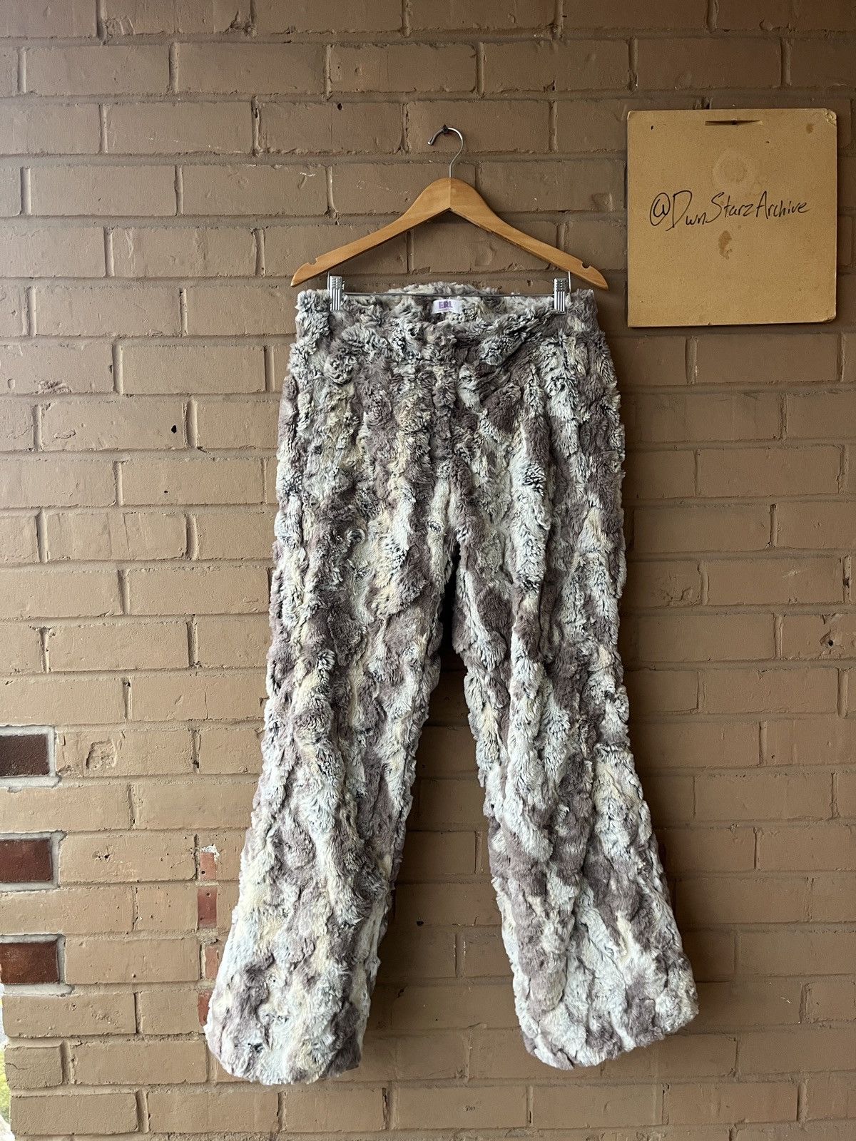 ERL Fur Pants Size US 32 / EU 48 - 1 Thumbnail