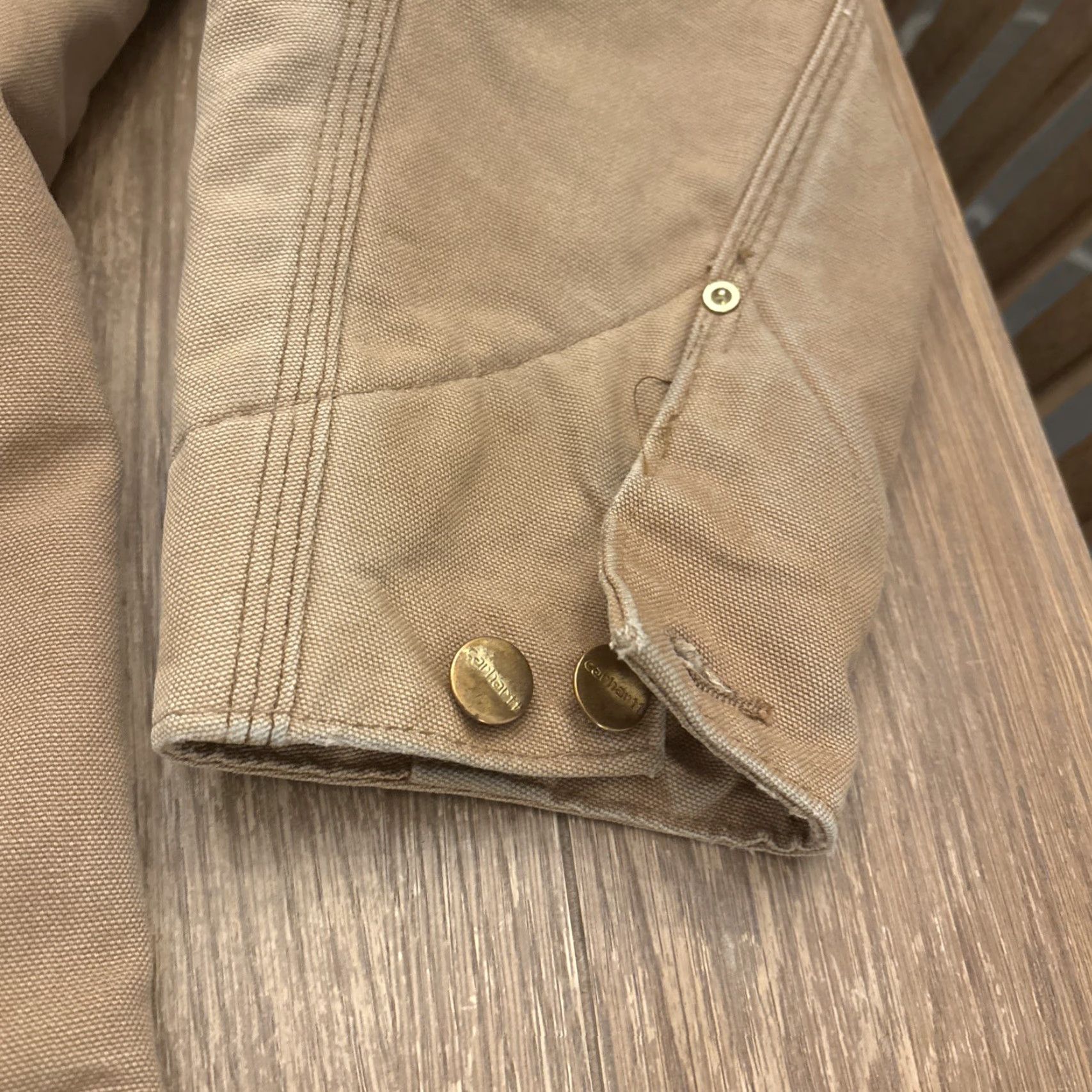 Carhartt VINTAGE Carhartt Distressed Michigan Chore Coat L Beige Coat Men Regular Size L Size US L / EU 52-54 / 3 - 2 Thumbnail