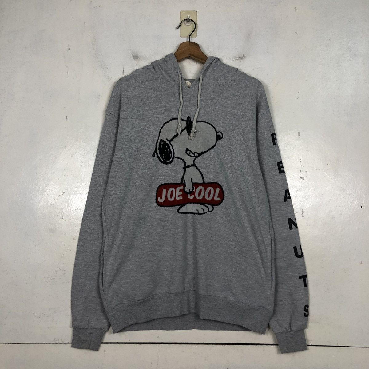 Japanese Brand 📌Vintage Hoodie Pull Over Peanuts Big Logo Over Print Size US L / EU 52-54 / 3 - 13 Thumbnail
