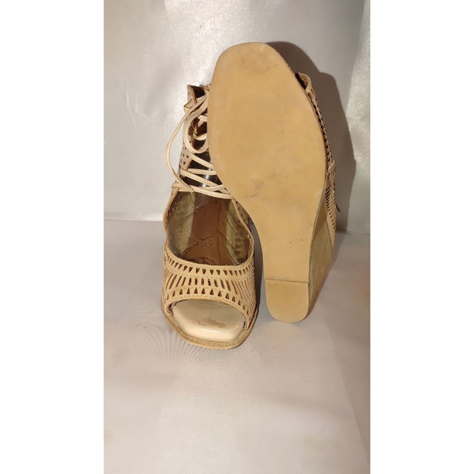 Jeffrey Campbell Jeffrey Campbell Rodillo Laser-Cut Leather Wedge Size 8 Size US 8 / IT 38 - 8 Thumbnail