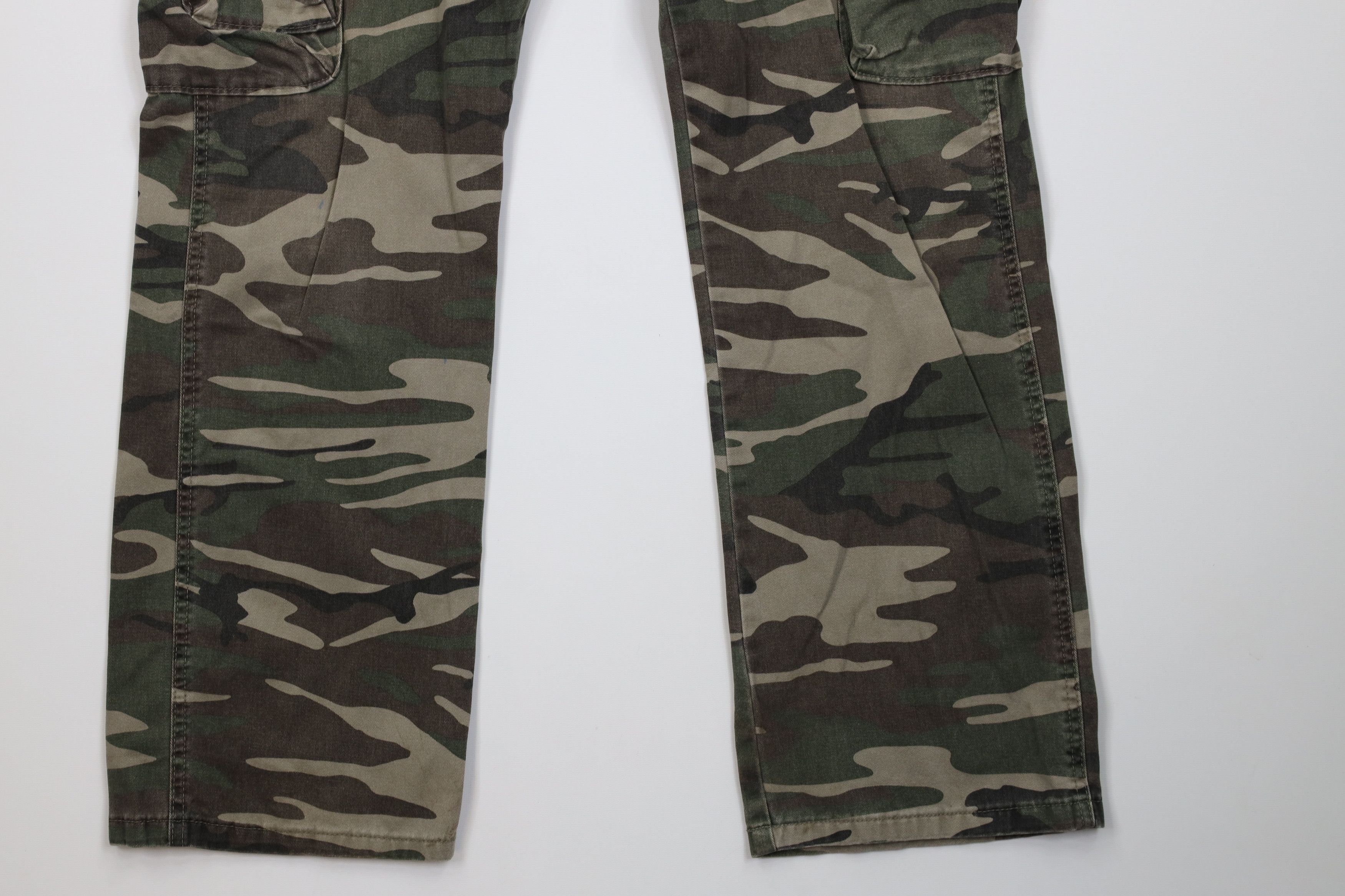 Wrangler Vintage Y2K Wrangler Wide Leg Camouflage Cargo Pants Cotton Size US 32 / EU 48 - 4 Thumbnail