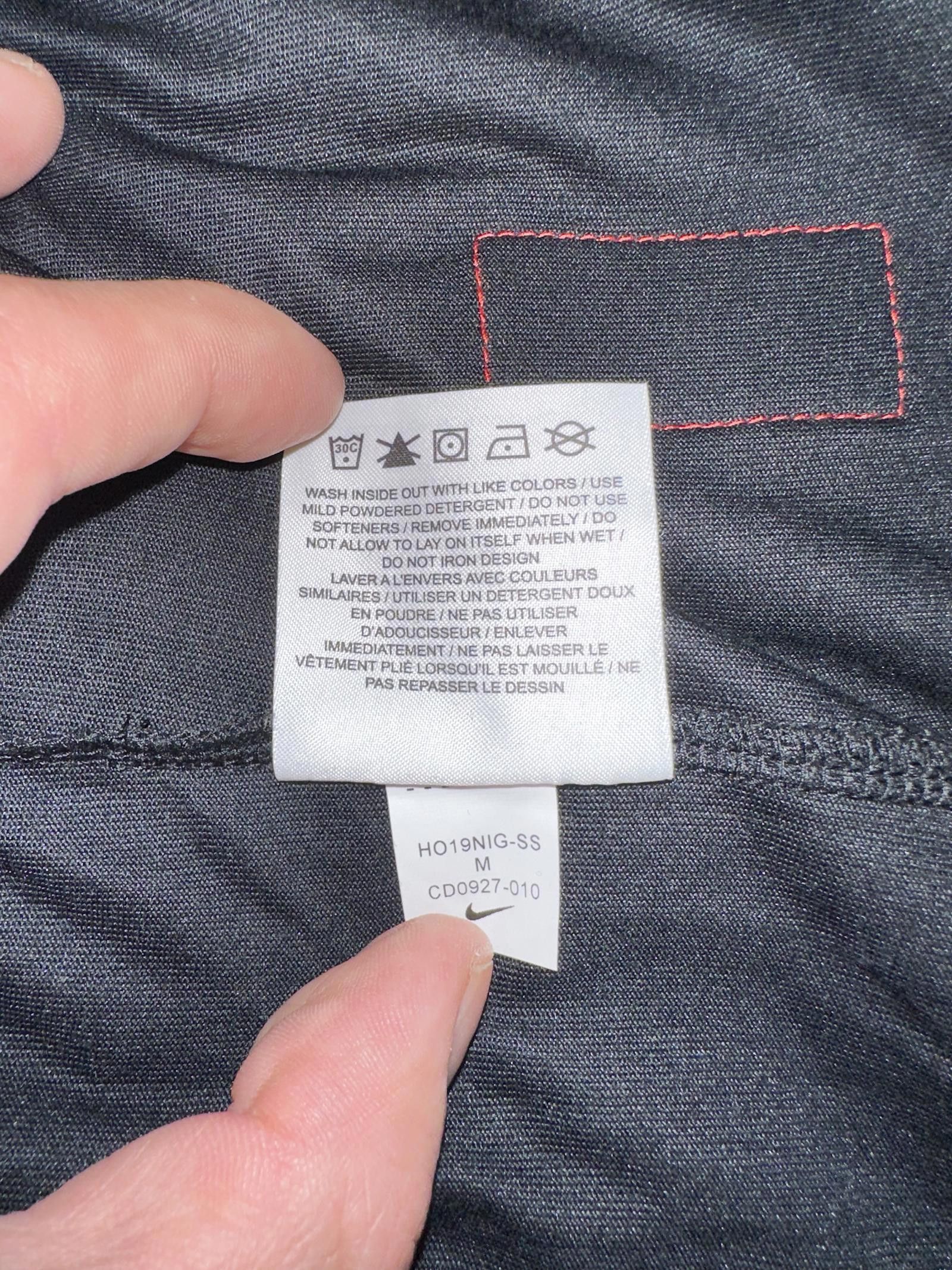 Nike Nike Kyrie Irving Dry Tee SS Black Sample Size US M / EU 48-50 / 2 - 9 Thumbnail