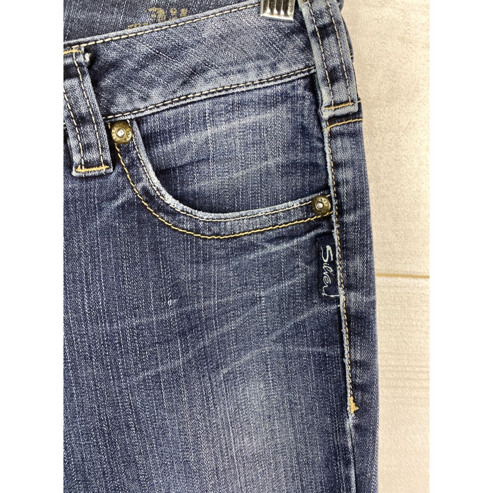 Silver Jeans Co. Silver Jeans Distressed Stretch Denim Aiko Bootcut Jeans Medium Wash Blue 30 Regular Women) Size 30" / US 8 / IT 44 - 2 Thumbnail