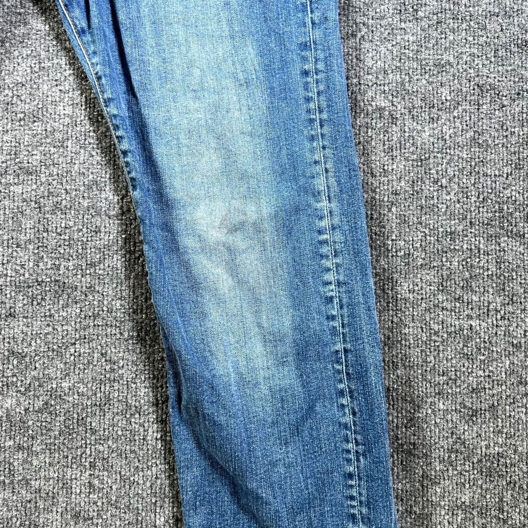 H&M H&M Jeans Men 34x32 Blue Denim Medium Wash 5-Pocket Low Waist Skinny Leg Outdoor Jeans Mens Blue 34x32 Regular Fit Typed: Jeans Size US 34 / EU 50 - 6 Thumbnail