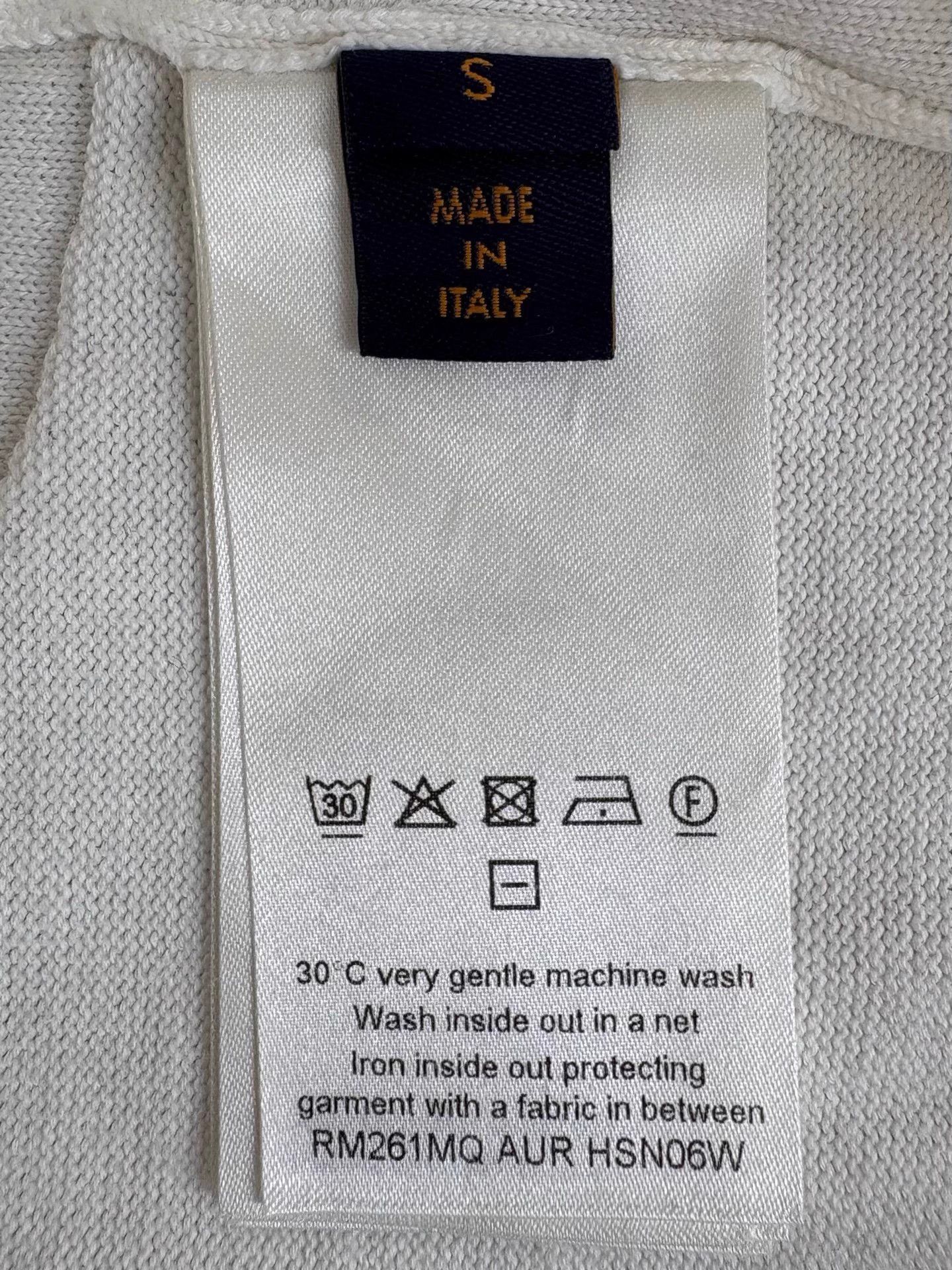Louis Vuitton LV 26 Holiday Monogram Embossed Knit SS White S Size US S / EU 44-46 / 1 - 5 Thumbnail