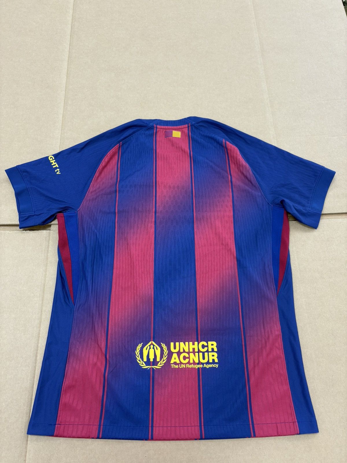 Nike Nike 2025/26 FC Barcelona Authentic Home Jersey Size US L / EU 52-54 / 3 - 2 Thumbnail