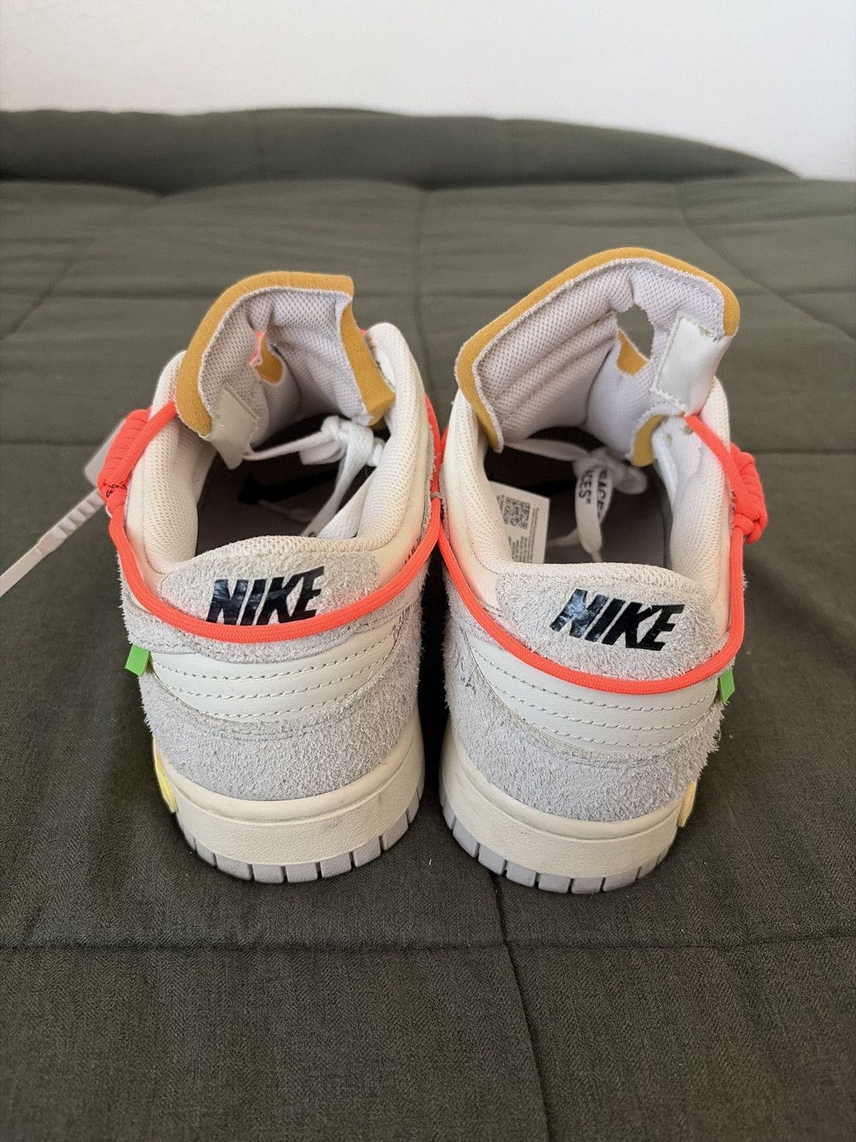 Nike × Off-White Nike Off White Dunk Low Lot 11 Size US 10.5 / EU 43-44 - 2 Thumbnail