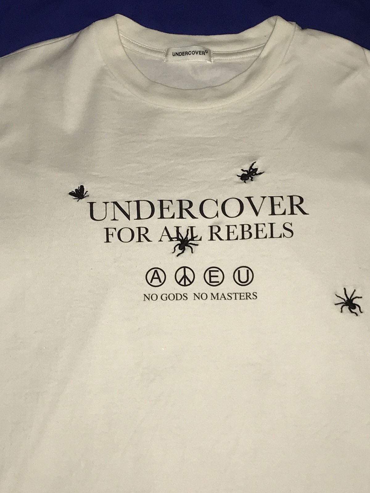 Japanese Brand UNDERCOVER “For All Rebels” T-Shirt CREAM/OFFWHITE Size US L / EU 52-54 / 3 - 4 Thumbnail