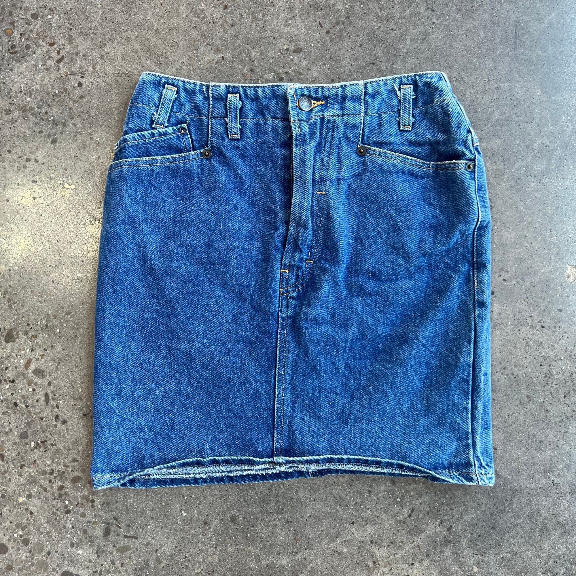 Vintage Vintage Y2K Variations Denim Midi Skirt Size 28" / US 6 / IT 42 - 2 Thumbnail
