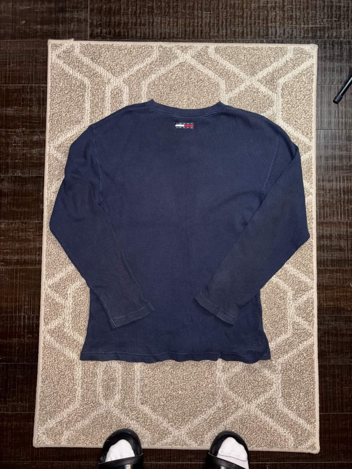 Tommy Jeans 00s Tommy Jeans Single Button Henley Shirt Size US M / EU 48-50 / 2 - 4 Thumbnail